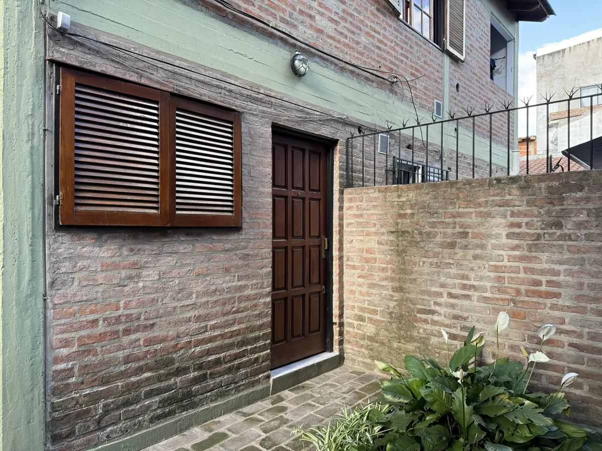 Patio, cocina con barra, 1 dormitorio