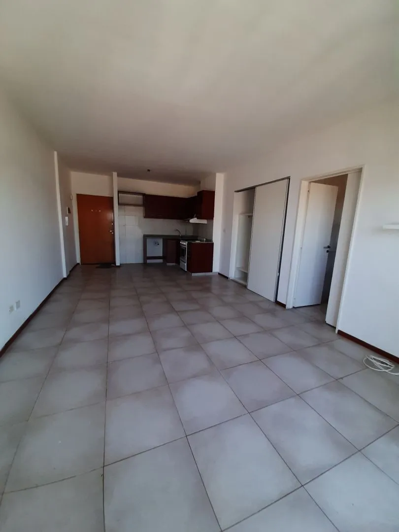Departamento En Alquiler En Mataderos