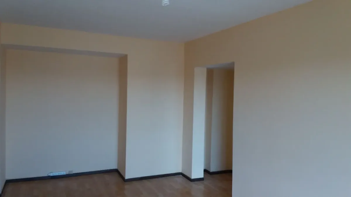 Departamento Luminoso En Complejo Cerrado Con Seguridad Las 24hs Y Pileta. Cuenta Con Zona Parquizada Y Plaza Con Juegos