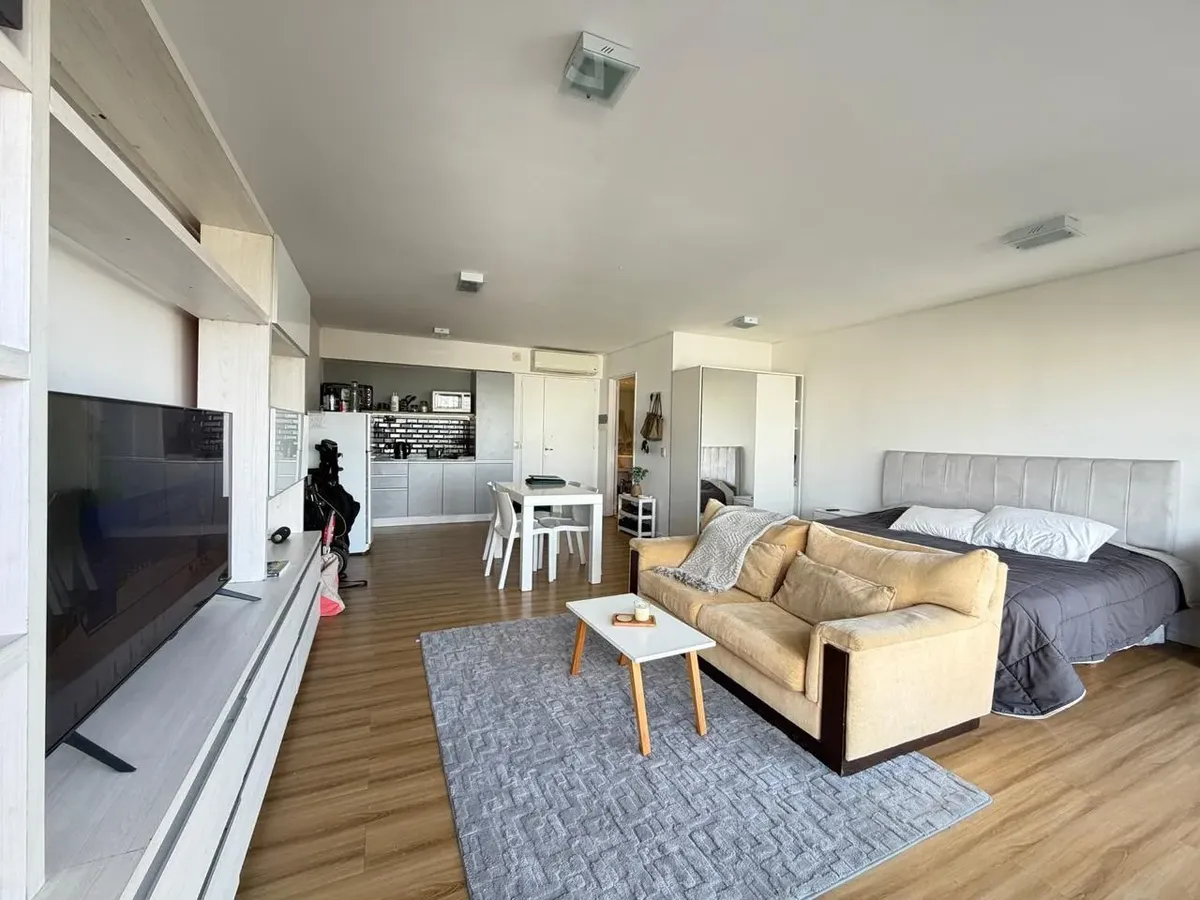Excelente Loft En Alquiler Temporario Con Cochera. Quartier Madero Urbano