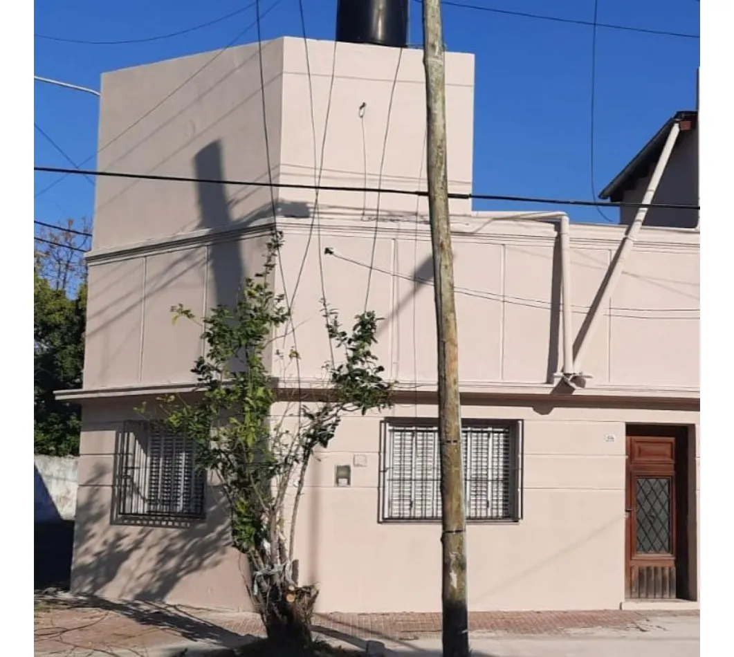 PH de 2 ambientes en planta alta con patio