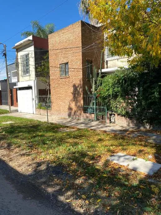Casa En Alquiler En Quilmes Este