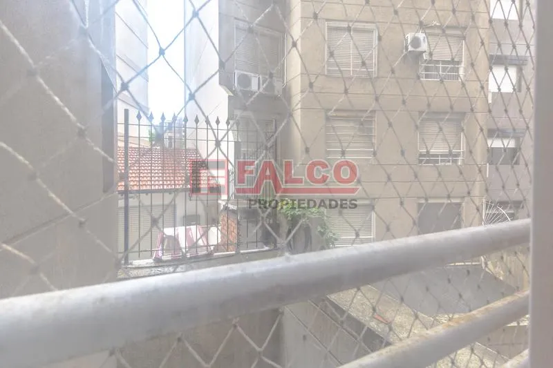 Moderno 2 Ambientes Con Balcon A La Calle En Centenera 800