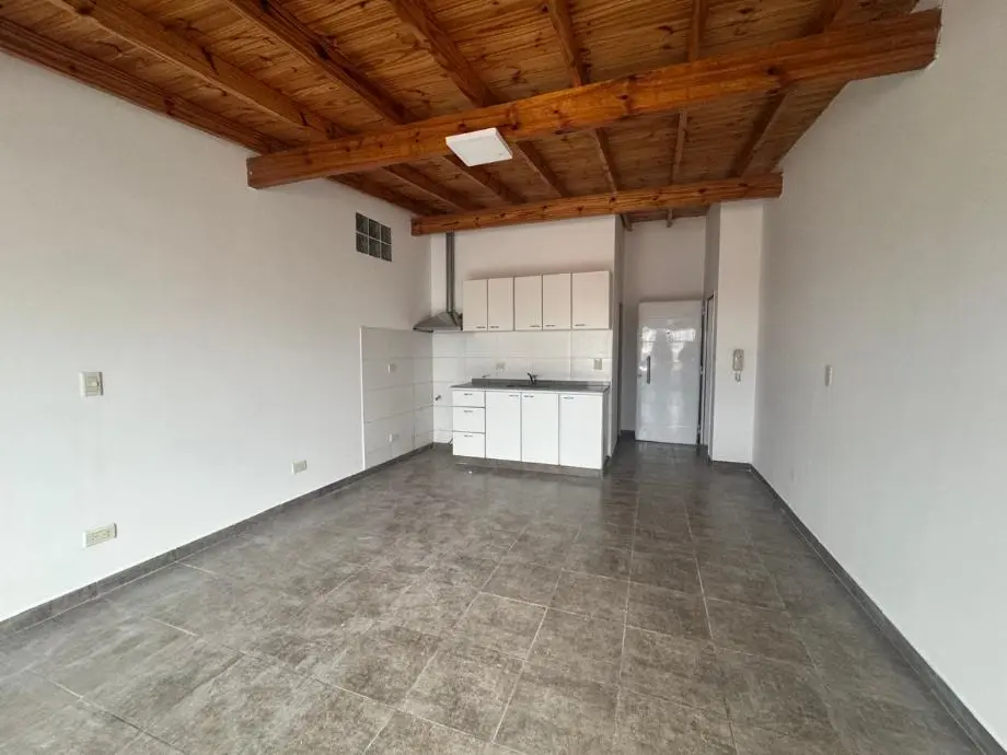 Departamento En Alquiler En Loma Hermosa