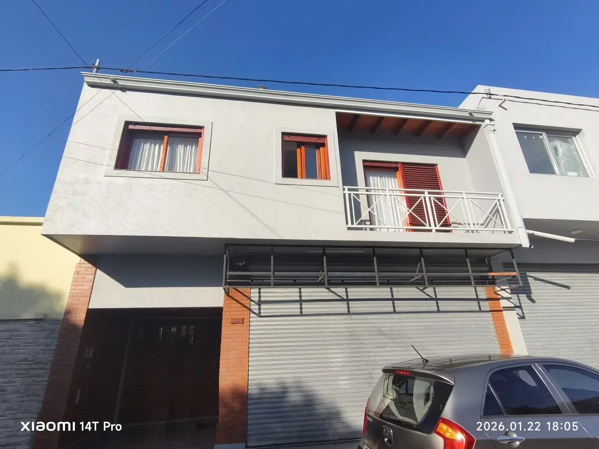 Alquiler Departamento 2 Dormitorios En Calle 27 E/ 69 Y 70, La Plata