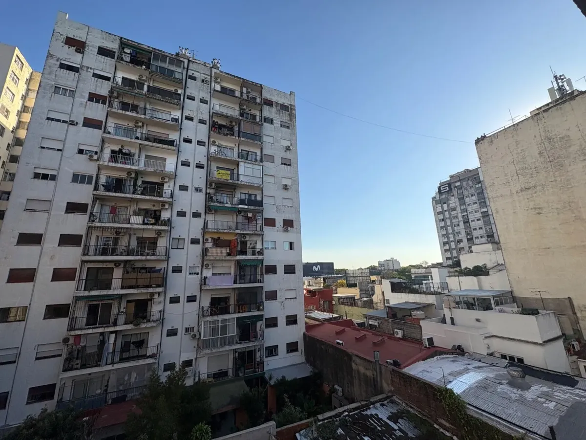 Amplio Depto 2 Amb A Estrenar Con Balcón Corrido En Villa Crespo
