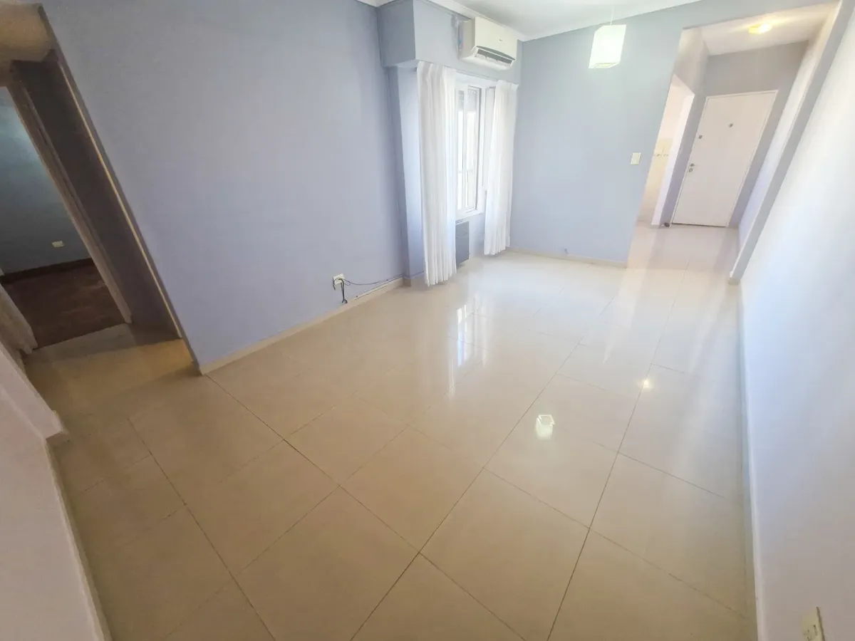9th floor, 48 m², A/C