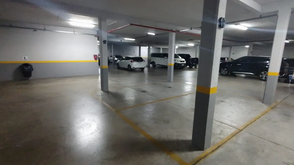 Alquiler De Departamento Monoambiente Con División - Apto Profesional