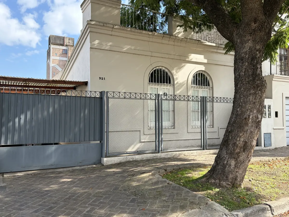 Alquiler Departamento Monoambiente Amplio Excelente Zona Residencial En Monte Grande