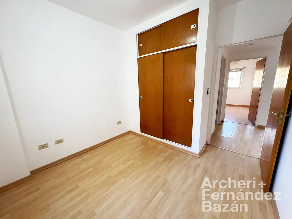 Excelente Departamento 3 Ambientes En Alquiler Con Cochera En Villa Devoto