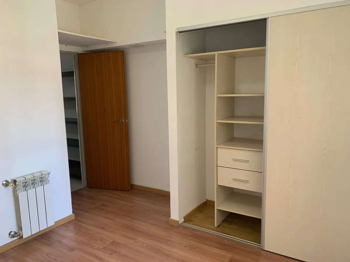 Alquiler 2 Ambientes En Lomas De Zamora. Apto Vivienda O Profesional