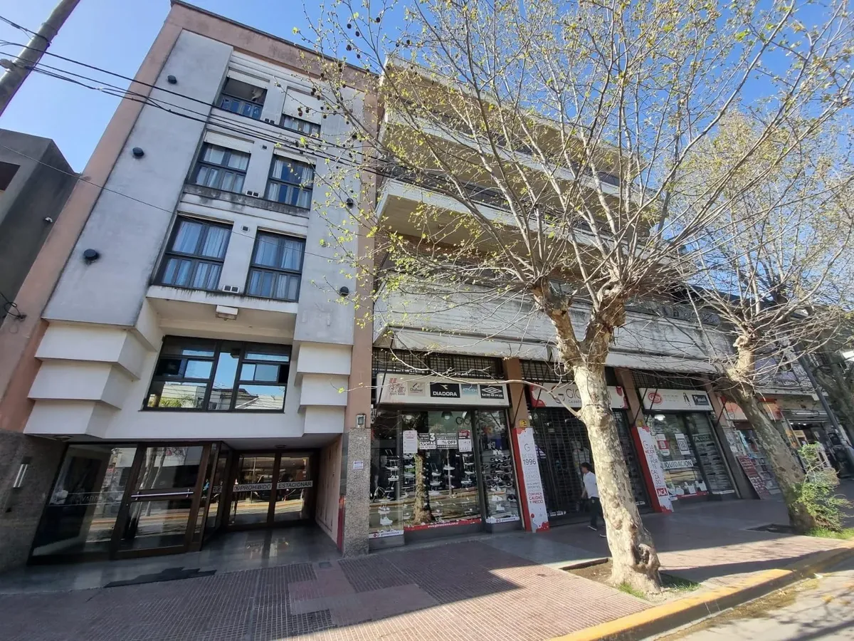 Dpartamento 2 Ambientes En Escobar En Excelente Ubicación - Id 763