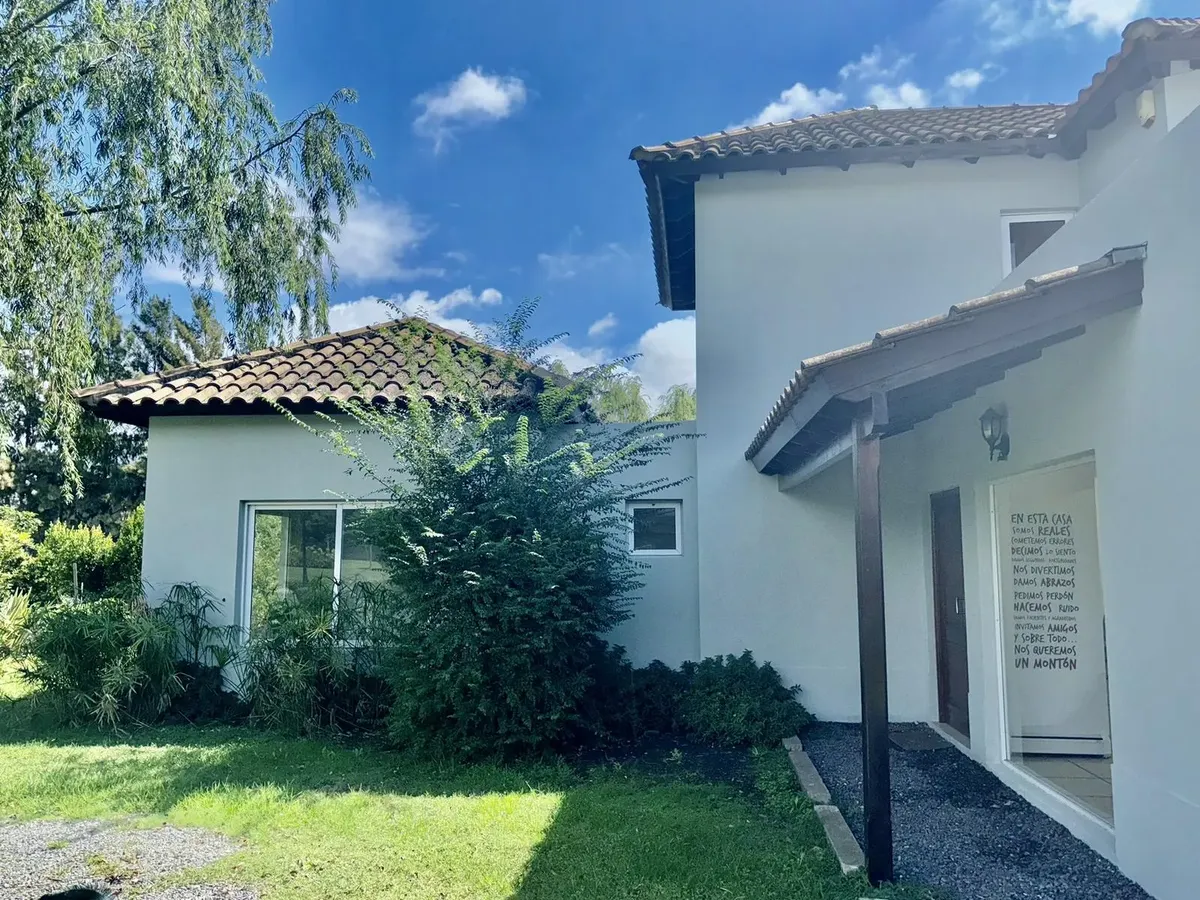 Chalet en Altos del Sol