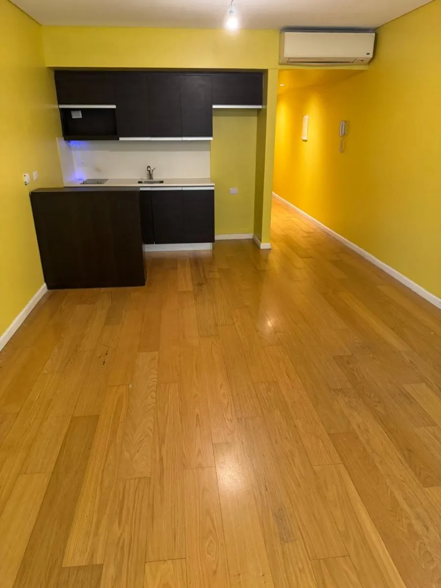 40 m² studio with balcony