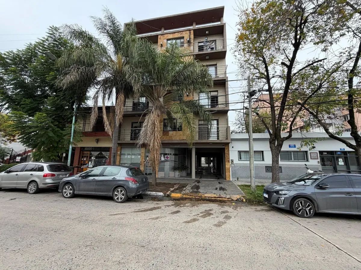 Departamento 2 Ambientes Merlo Centro