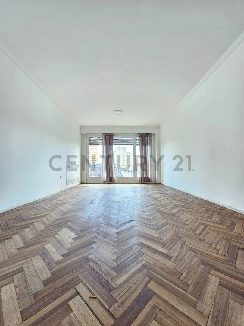 6th floor with balcony