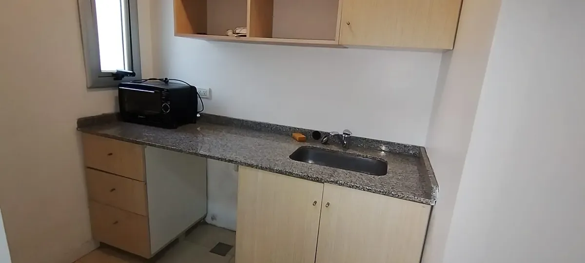 Monoambiente En Alquiler, Florencio Varela Centro, Apto Oficina /profesionales