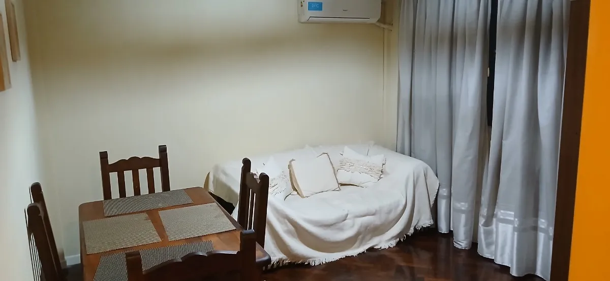 Furnished 2-room apartment with balcony