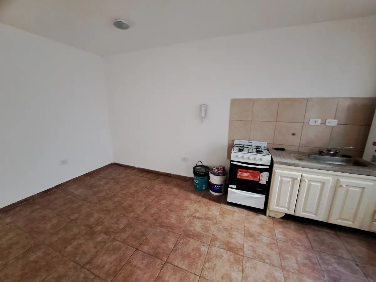 Ground-floor one-bedroom apartment in Berisso