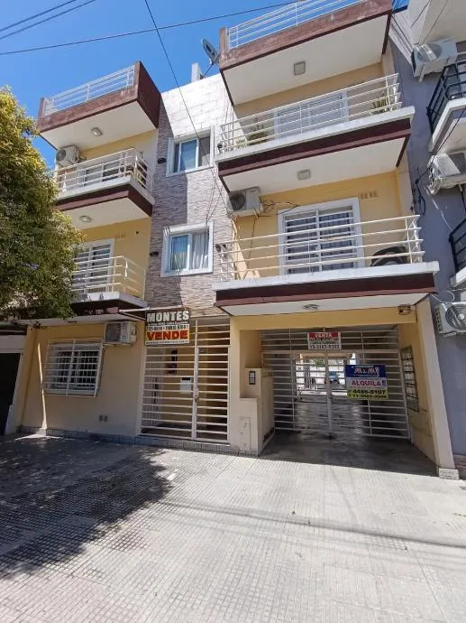 Departamento En Alquiler En Isidro Casanova