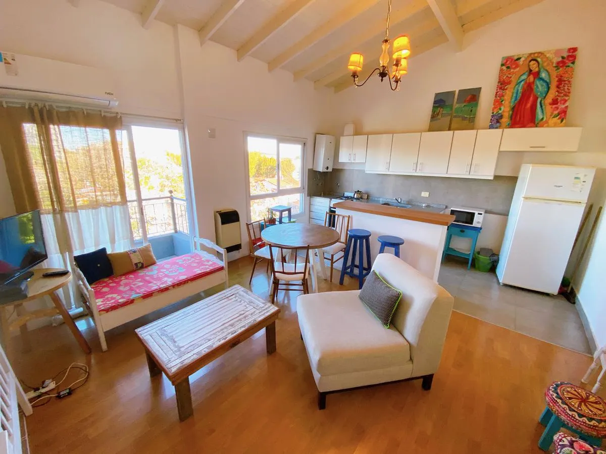 Furnished one-bedroom apartment with parking in Tigre