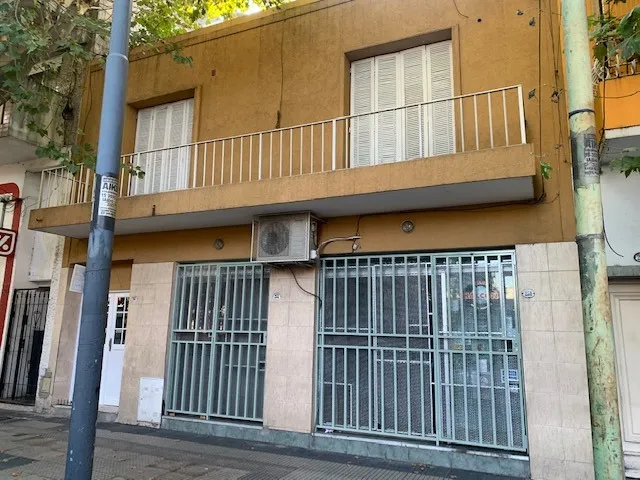 Alquiler Departamento De 3 Ambientes En Liniers.