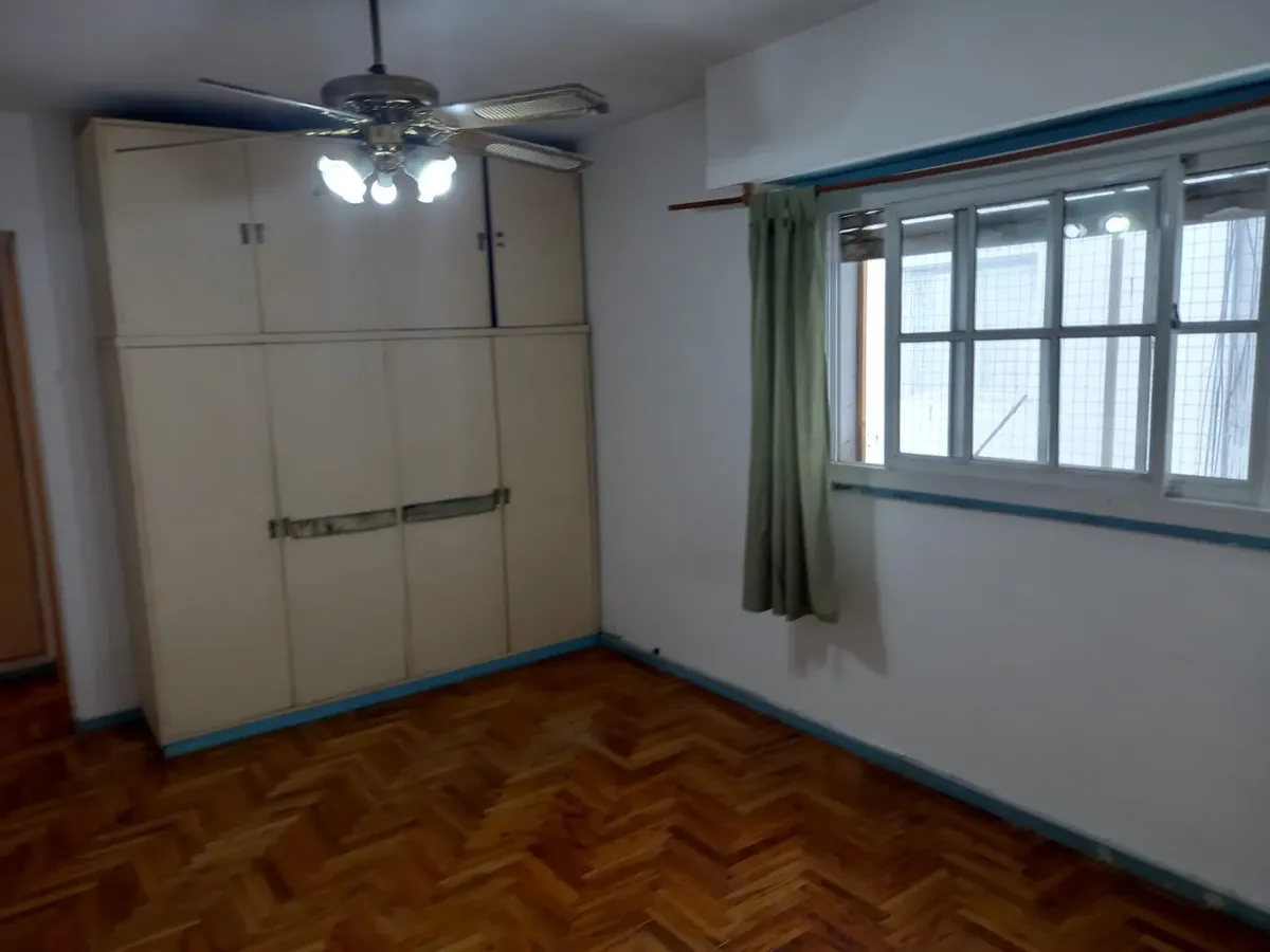 Departamento 1 Ambiente Luminoso Lavadero Independiente Sup 30 Mts2 Goya Alt 200 Floresta