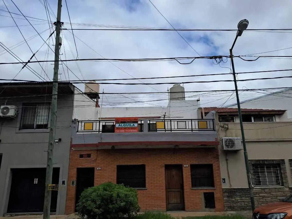 Departamento Piso En Alquiler En San Martin, G.b.a. Zona Norte, Argentina