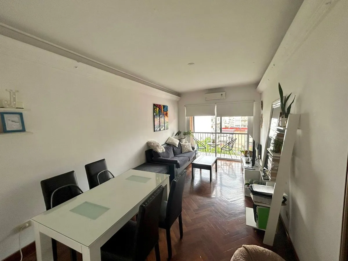 Depto 2 Ambientes En Alquiler En Flores Con Balcon