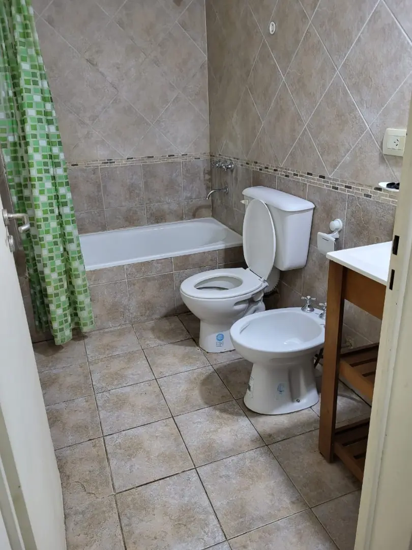 Alquiler Monoambiente Con Balcon, Pileta Y Seguridad