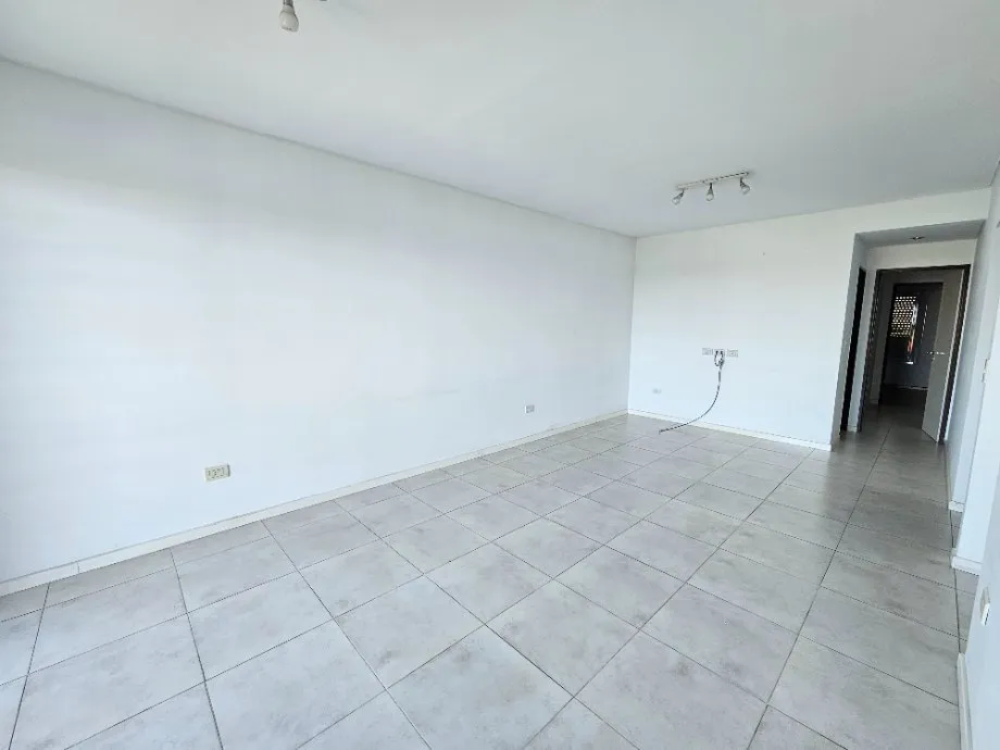 Departamento En Alquiler En Bernal Centro