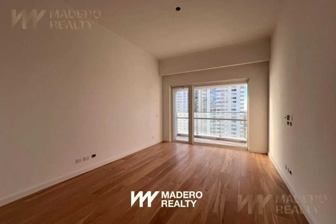 Puerto Madero, 4 ambientes con balcón