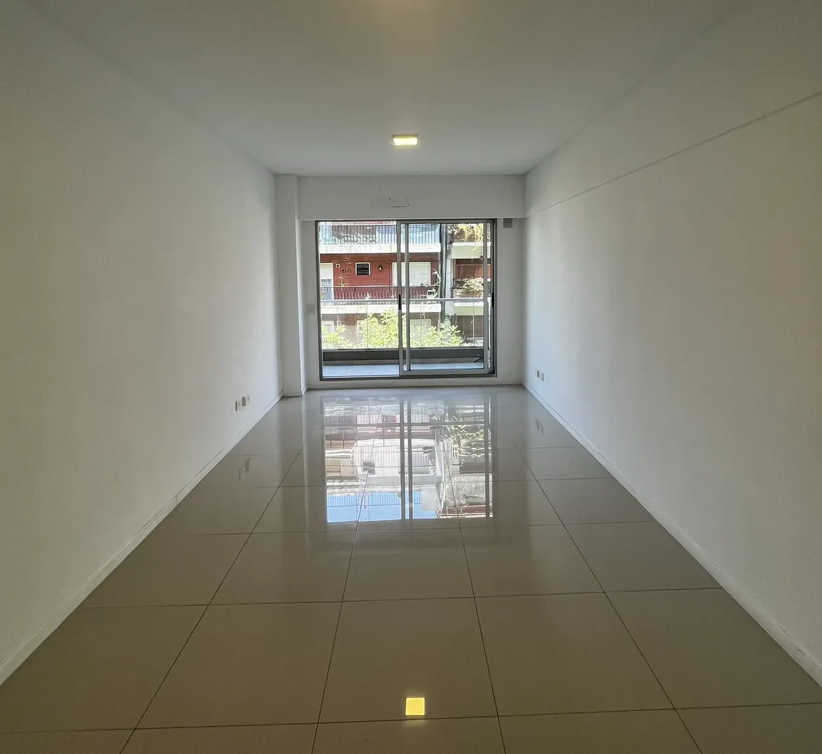 Excelente Departamento De 2 Ambientes, En Alquiler, Todo Luz Y Sol