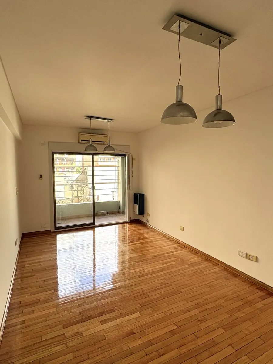Monoambiente Amplio - Apto Prof