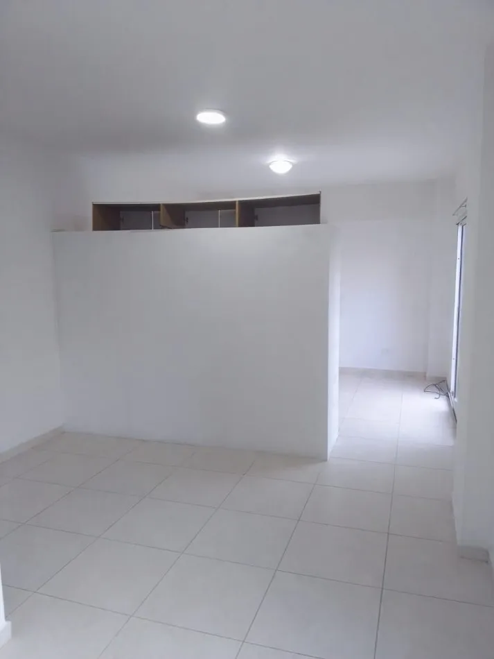 Alquiler Monoambiente Con Doble Balcon San Miguel Centro