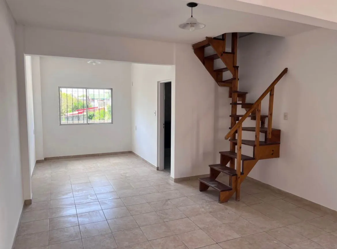 Departamento En Alquiler, Bernal Oeste