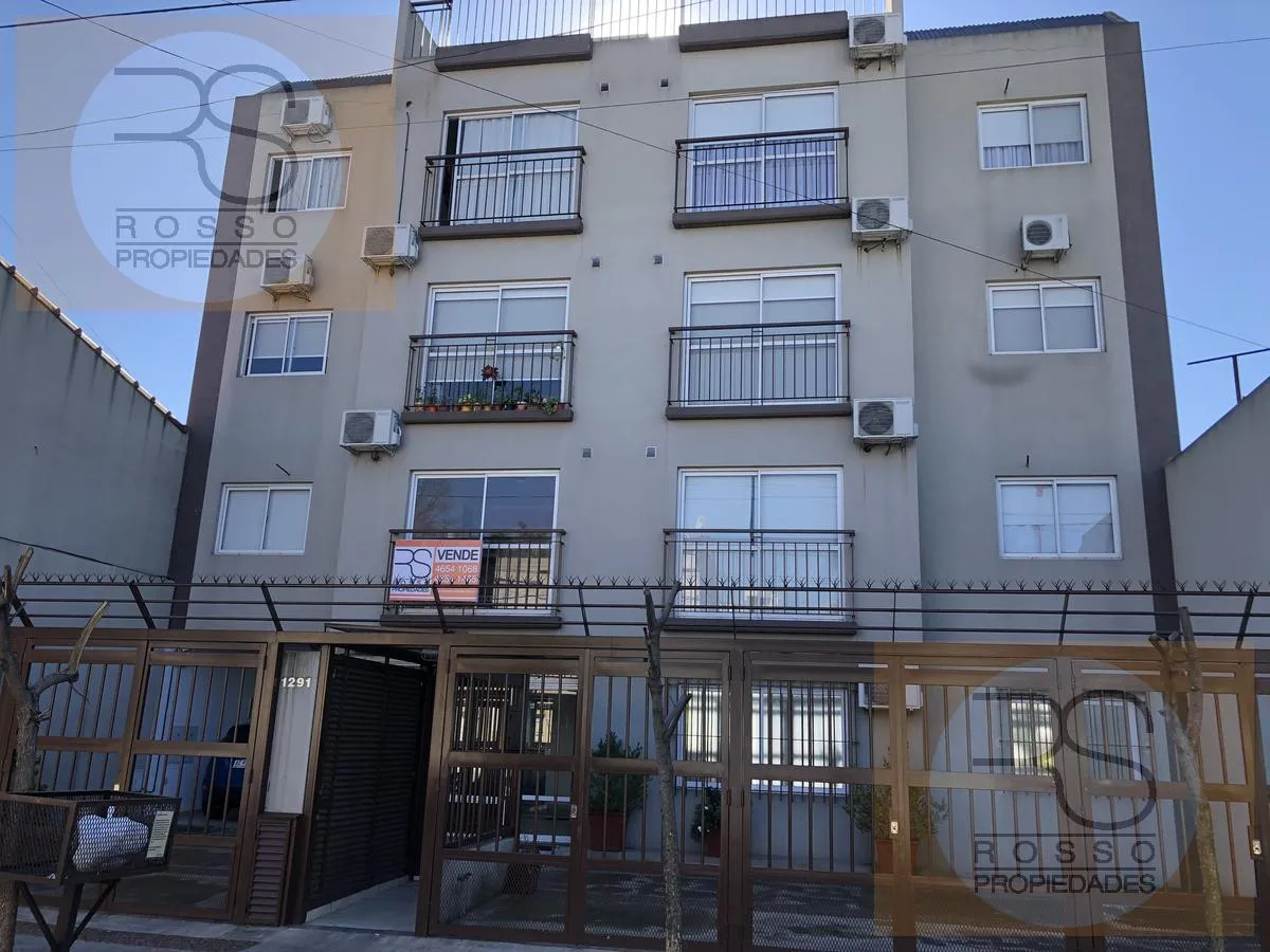 Departamento 2 Ambientes En Alquiler - Villa Sarmiento