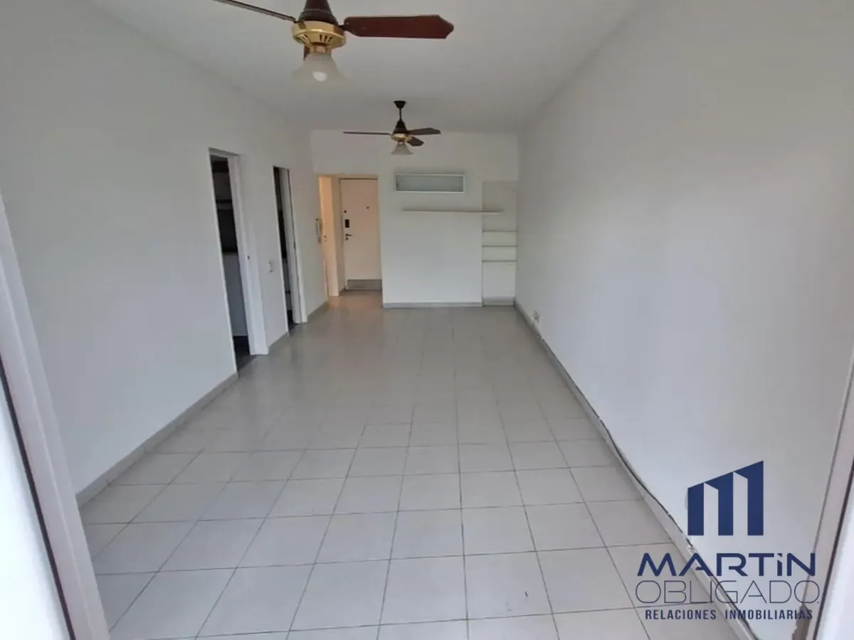 Alquiler Departamento Con Balcón Y Cochera En Excelente Zona De San Miguel