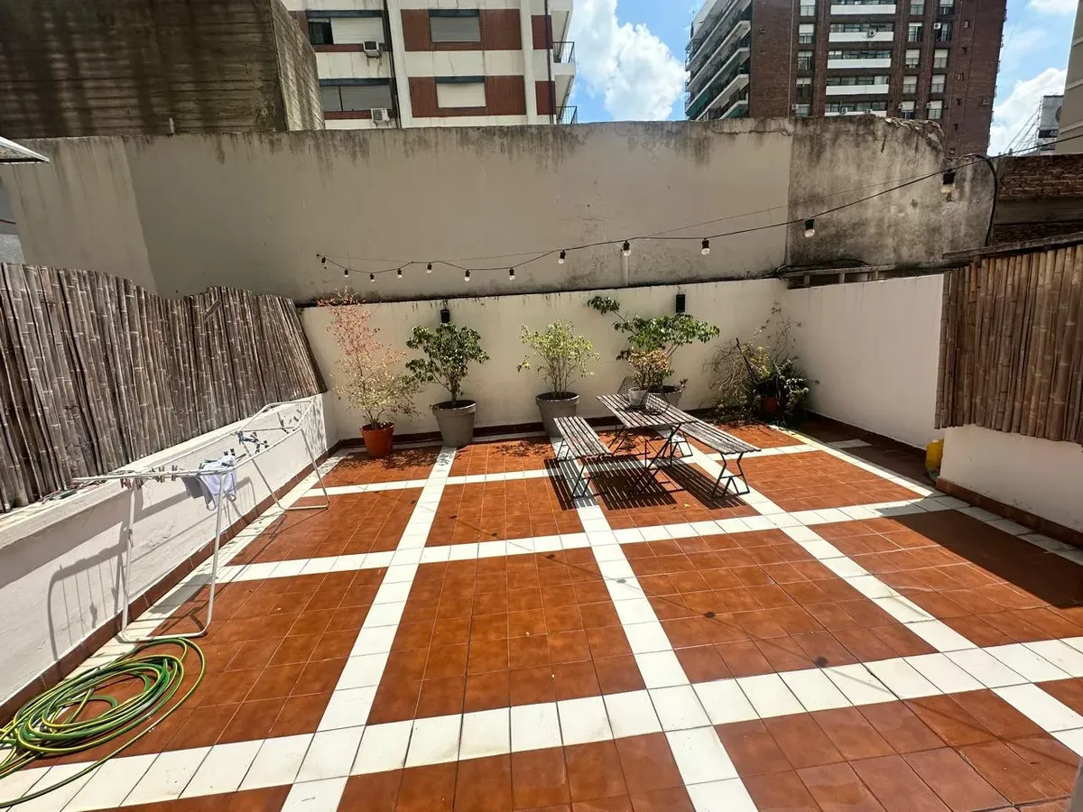 Departamento Muy Luminoso, A 1 Cuadra De Av. Cabildo Y A 2 Cuadras De La Estación Juramento De La Linea D