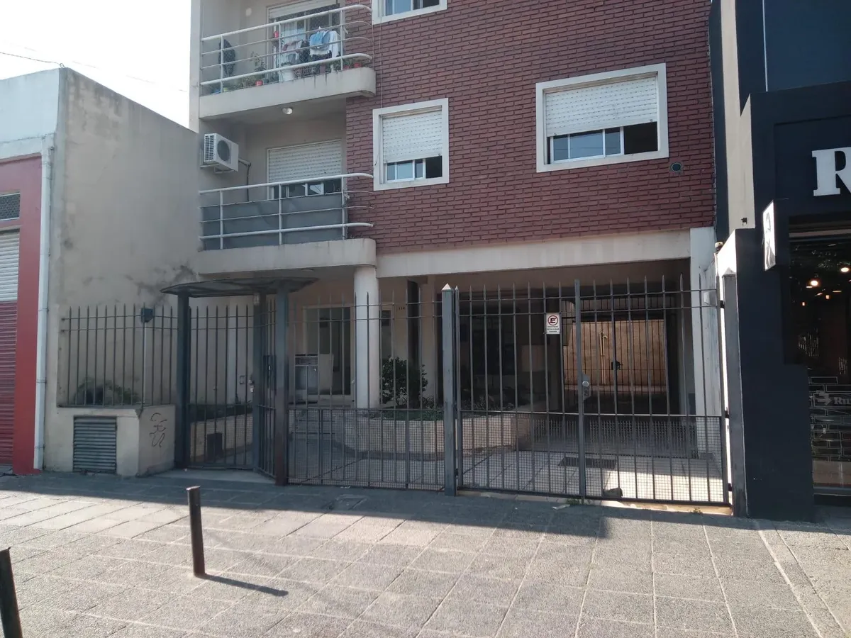3 Ambientes C/cochera- Banfield Este