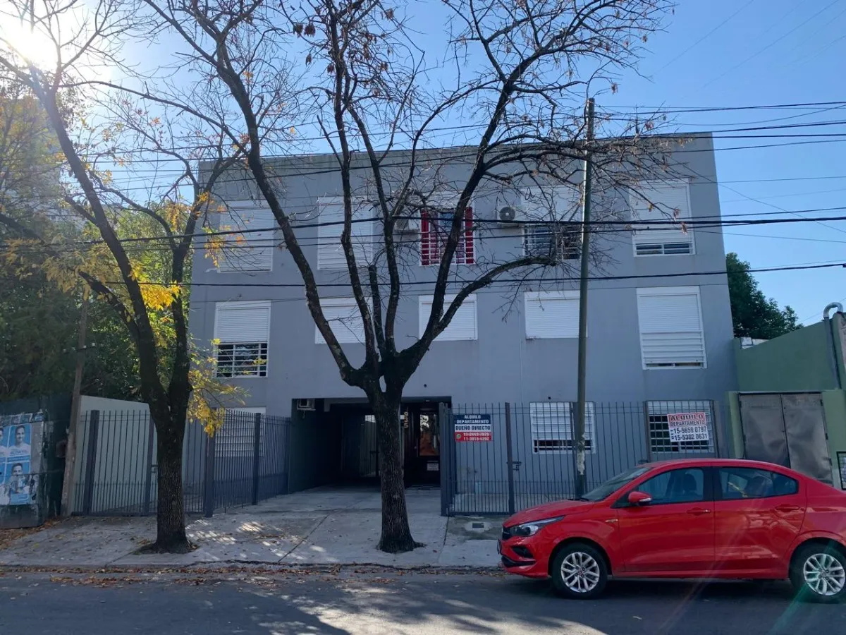 Promoción Alquiler Luminoso Dos Ambientes En Pilar, Tucumán 941