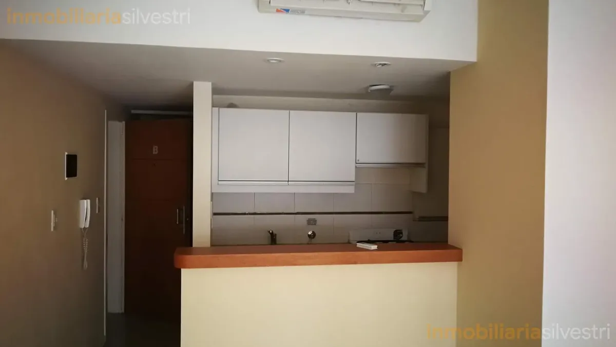 12 Entre 48 Y 49 - Monoambiente En Alquiler