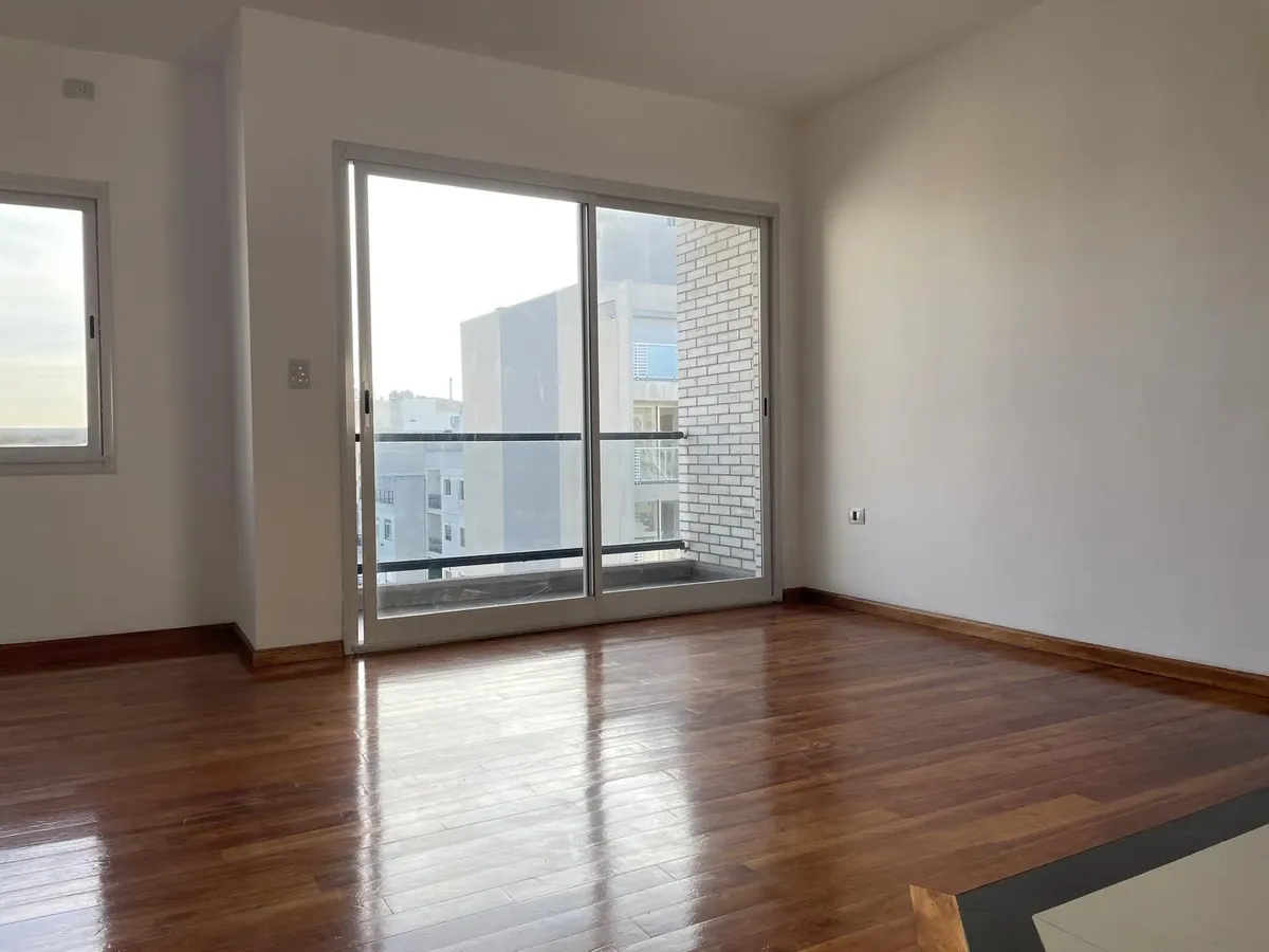 Departamento - Alquiler - 2 Amb - Liniers