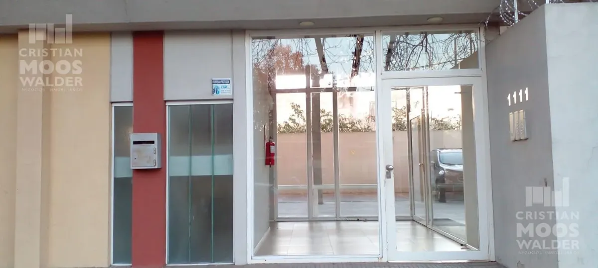 1-bedroom, 3.25 m² balcony