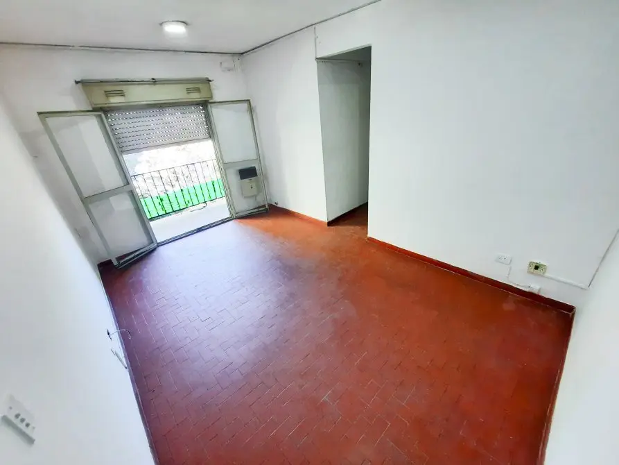 Departamento En Alquiler En Lanús Este