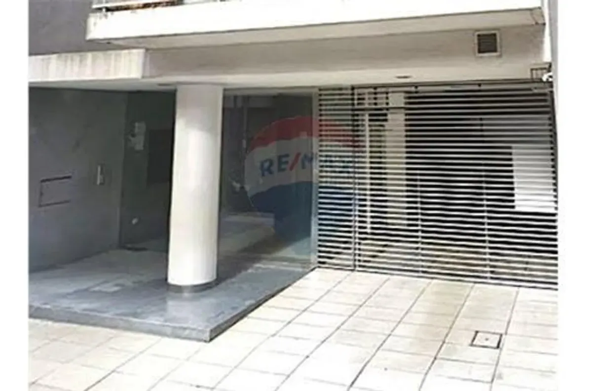 Belgrano 2-bedroom with balcony