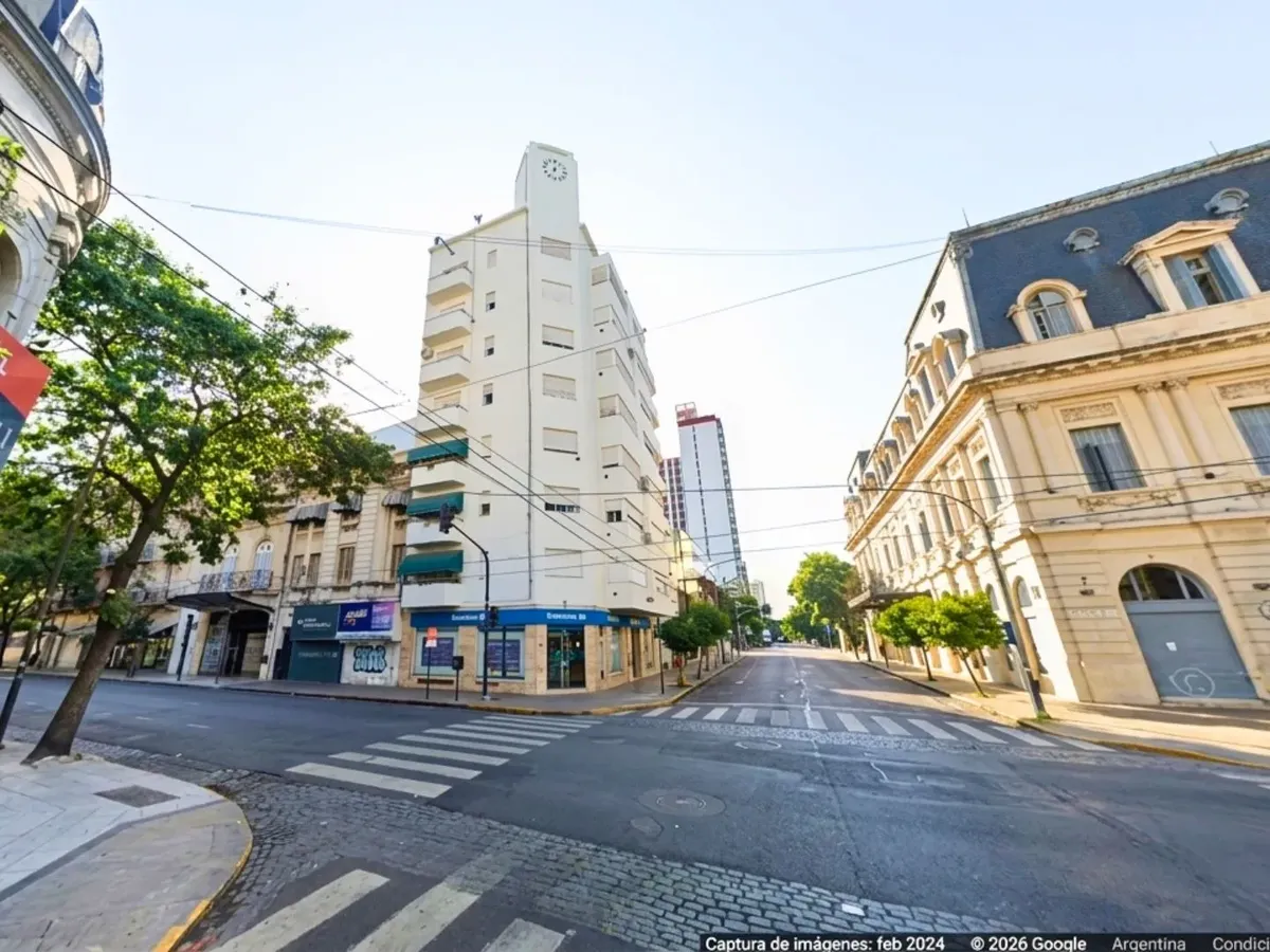 Alquiler Departamento Calle 6 Y 48-tre Ambientes Con Parrila