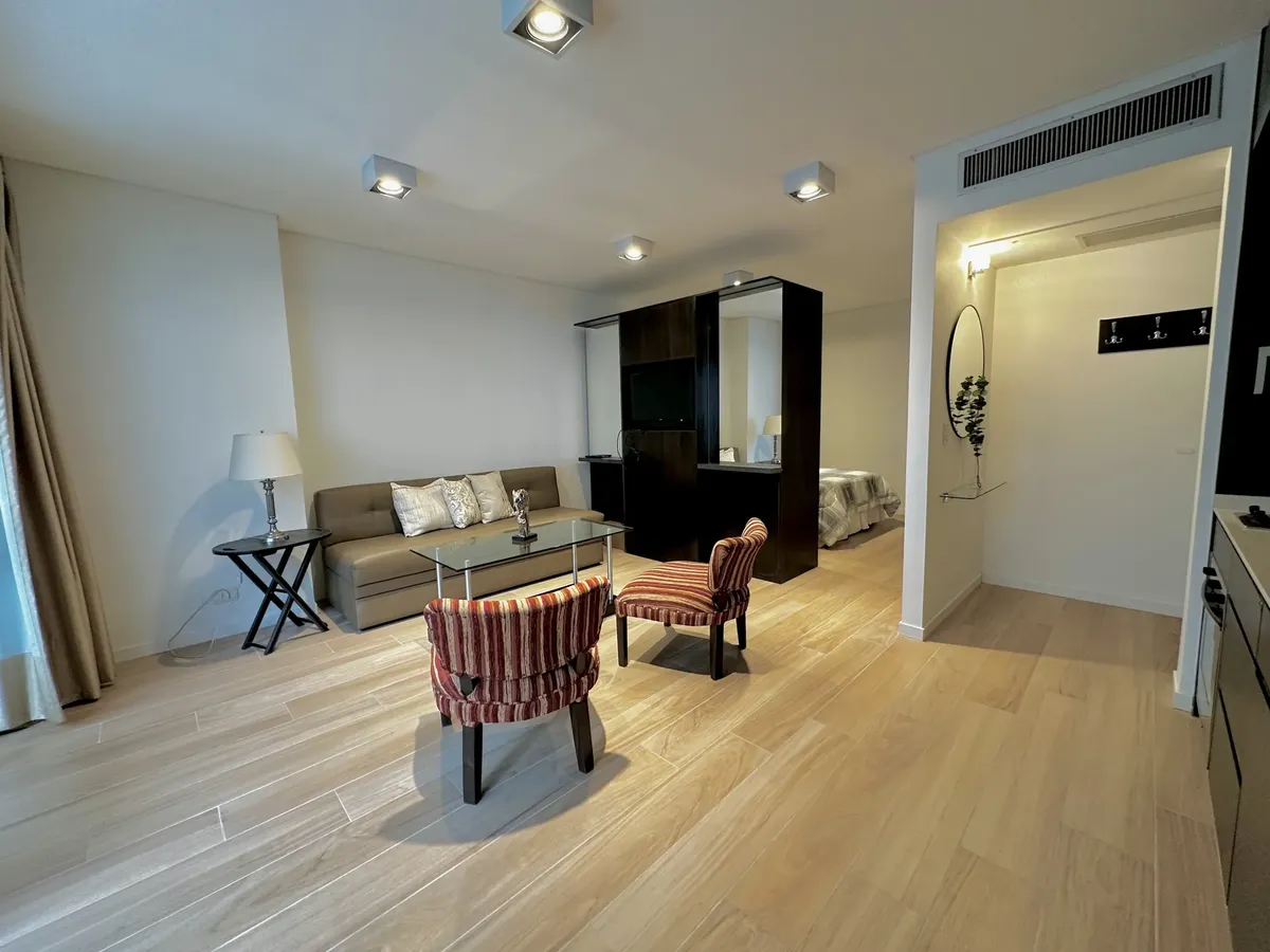 Alquiler Departamento Amoblado Piscina Solarium Gym - En Retiro