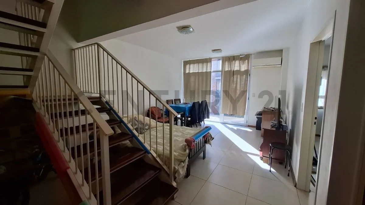 Alquiler Departamento De 3 Ambientes En Villa Urquiza