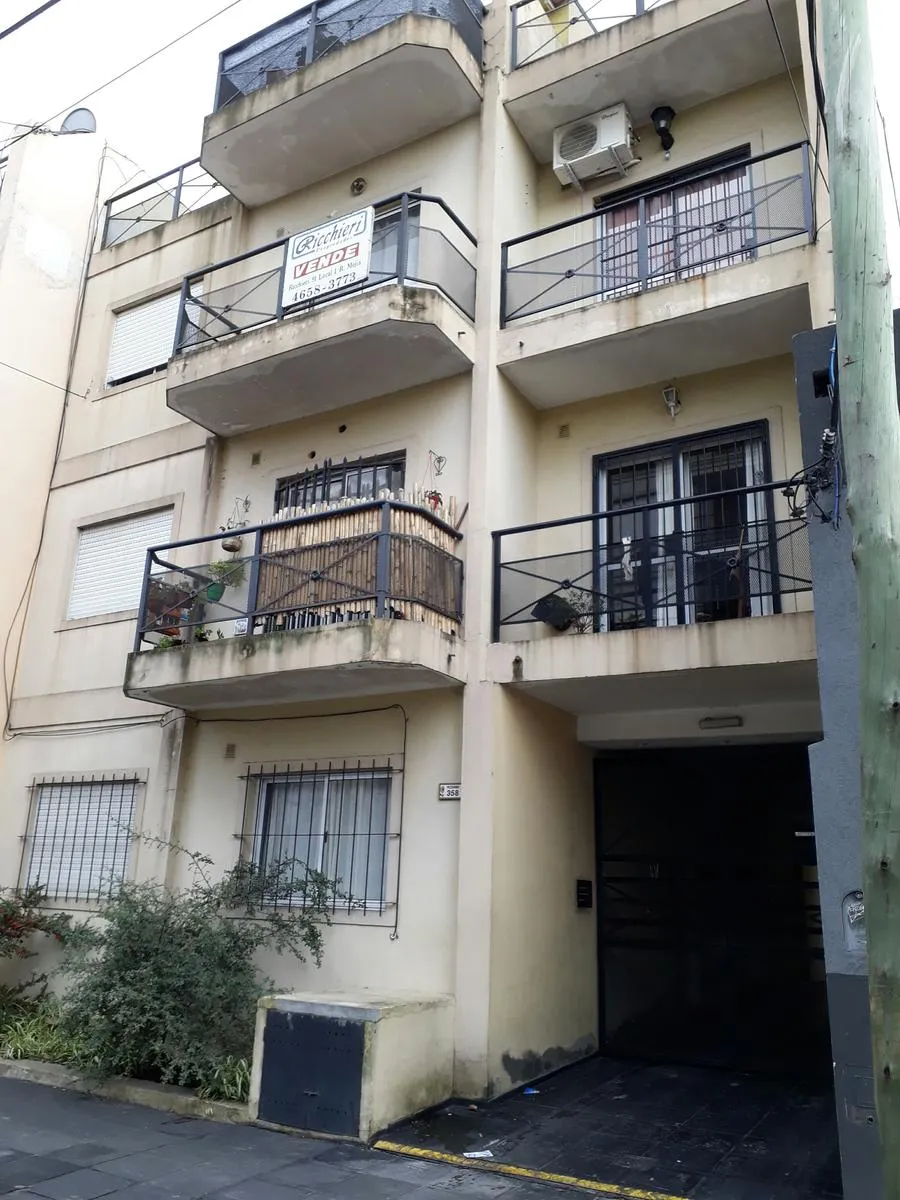 Depto 1 Amb Con Patio En Alquiler En Ramos Mejia